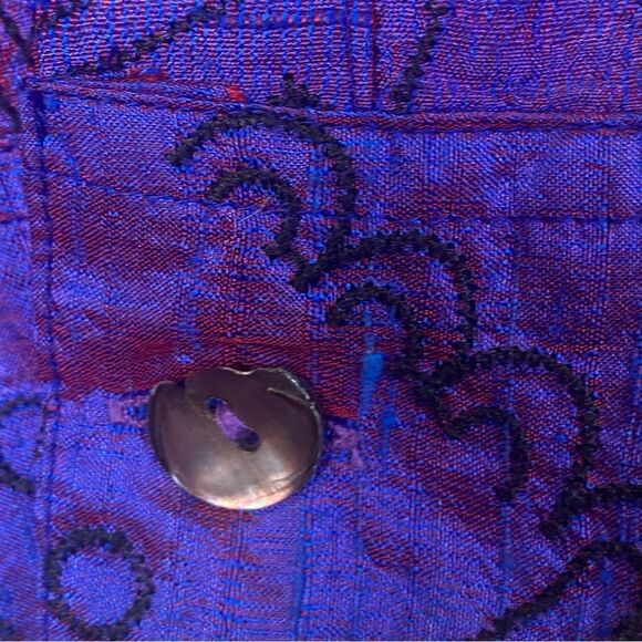 Bleu Bayou 100% Silk Beaded And Embroidered Purple Button Front Top Size XL - Picture 6 of 13